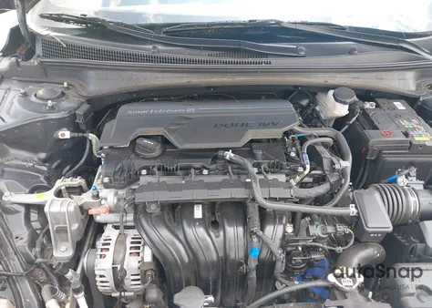 2024 Hyundai Elantra Sel z USA, uszkodzony, nr VIN KMHLM4DG7RU691626